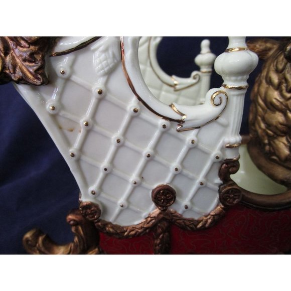 Intricate Reindeer Head Porcelain Ceramic Sleigh EUC Vintage Dillard's 1990's - Picture 11 of 16